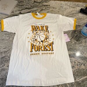 NWT Wake Forest Graphic Tee - women’s size M